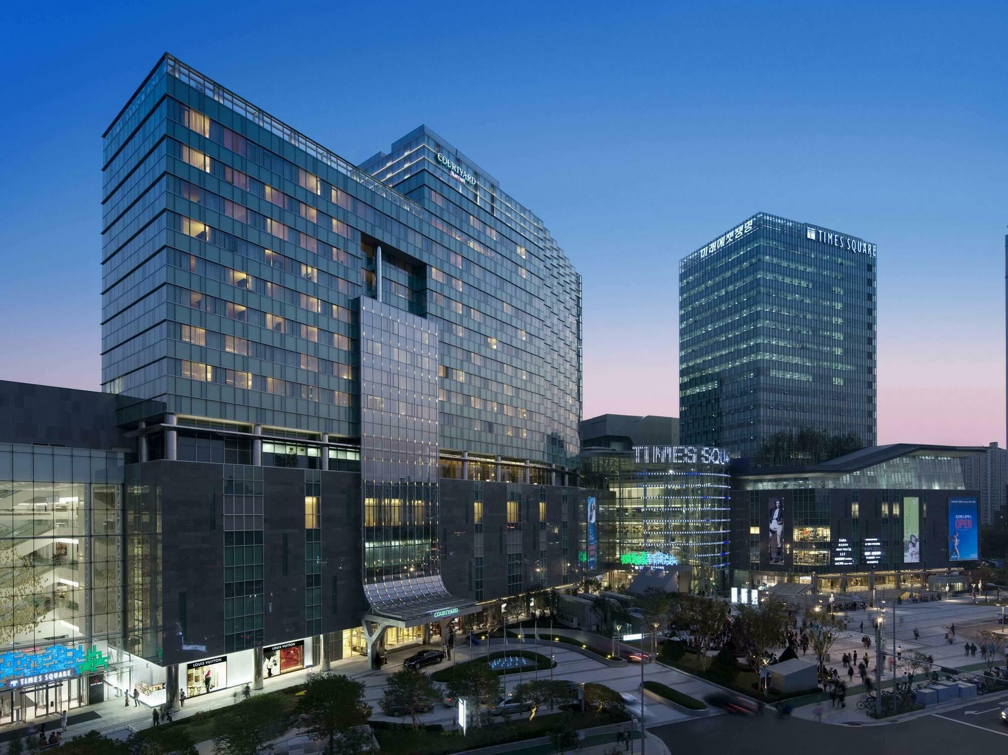 Hotel Courtyard By Marriott Seoul Times Square Esterno foto
