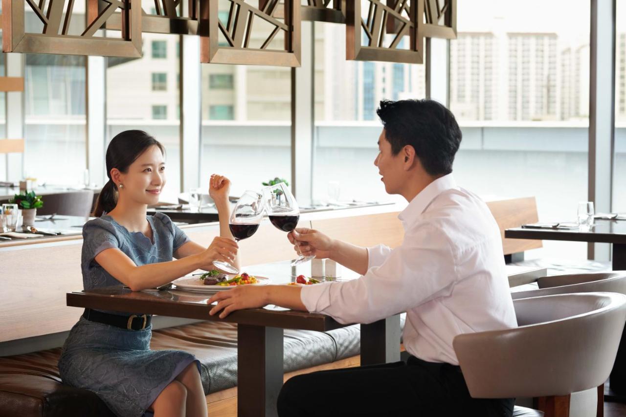 Hotel Courtyard By Marriott Seoul Times Square Esterno foto